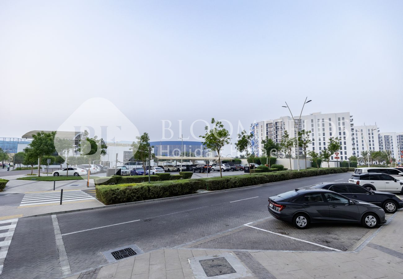 Apartment in Abu Dhabi - Bloomfields Comfortable 1Br IN Water Edge