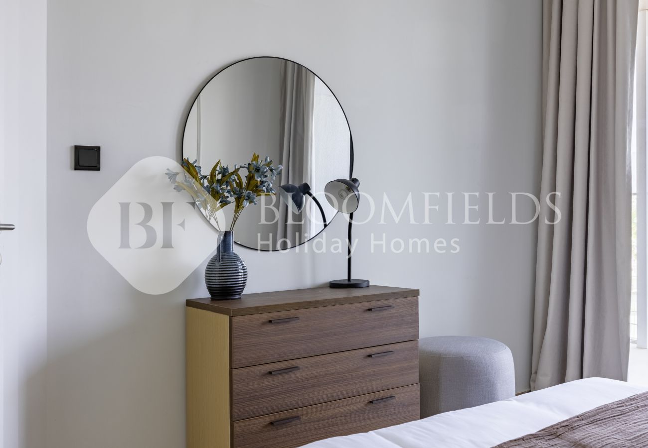 Apartment in Abu Dhabi - Bloomfields Vista Elegance 1Br Al Maryah 
