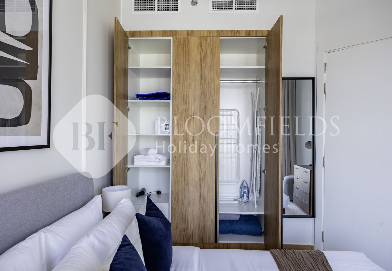 Apartment in Abu Dhabi - Bloomfields Vista Elegance 1Br Al Maryah 