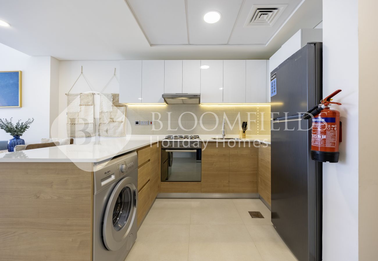 Apartment in Abu Dhabi - Bloomfields Iconic 2 Br Radiant Bay Reem 