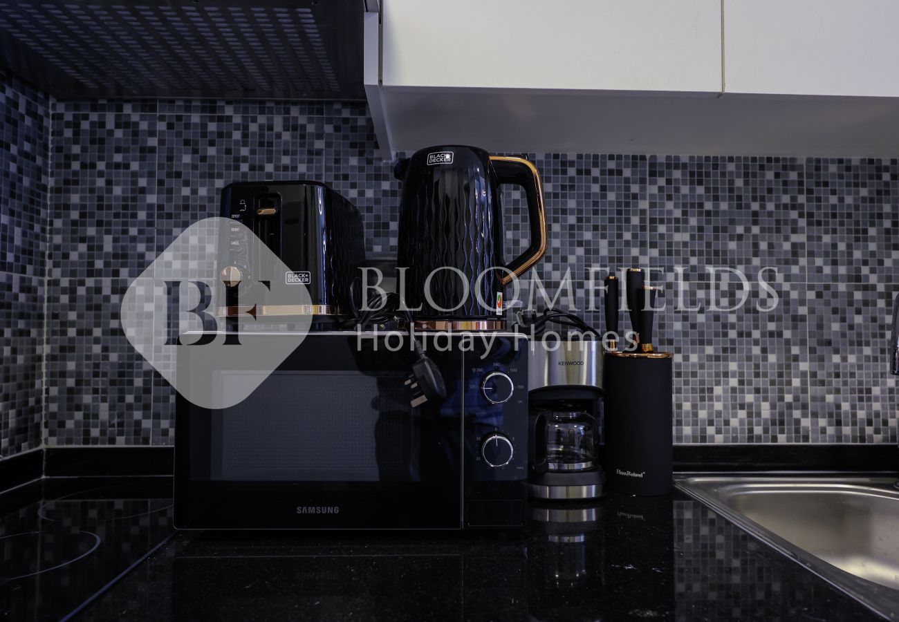 Studio in Abu Dhabi - Bloomfileds Iconic STU The Gate Masdar 