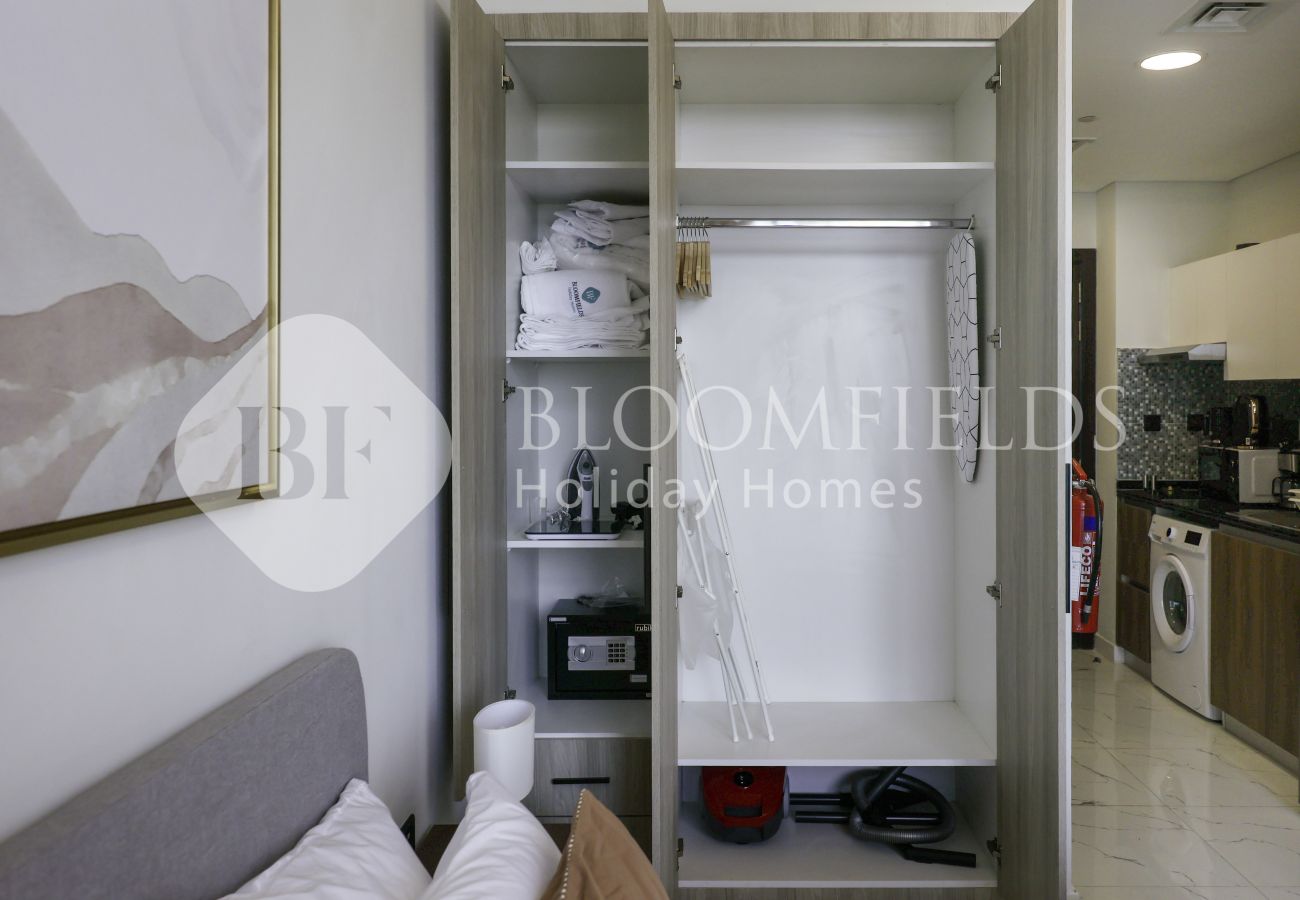 Studio in Abu Dhabi - Bloomfileds Iconic STU The Gate Masdar 
