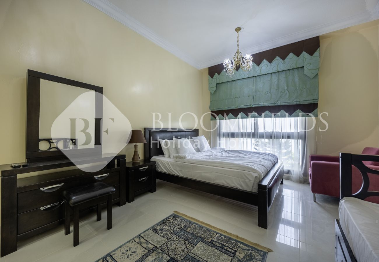 Apartment in Fujairah - Bloomfields Luxurious 2BR+Maid's Room 