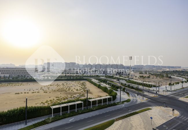 Apartment in Abu Dhabi - Boomfields Iconic 2Br In The Gate Masdar