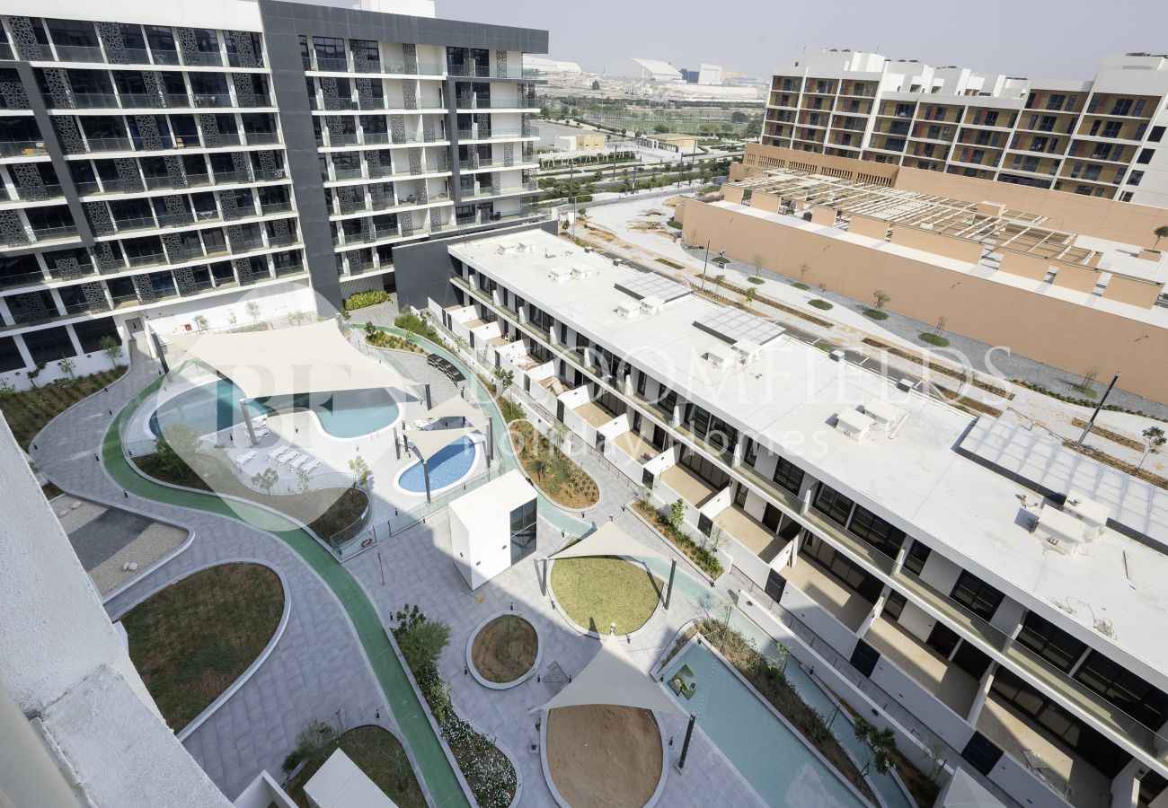 Apartment in Abu Dhabi - Boomfields Iconic 2Br In The Gate Masdar