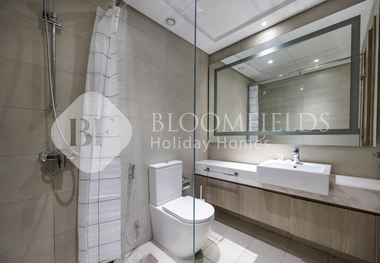 Apartment in Dubai - Bloomfields Cozy 1Br Azizi Fawad Jaddaf 