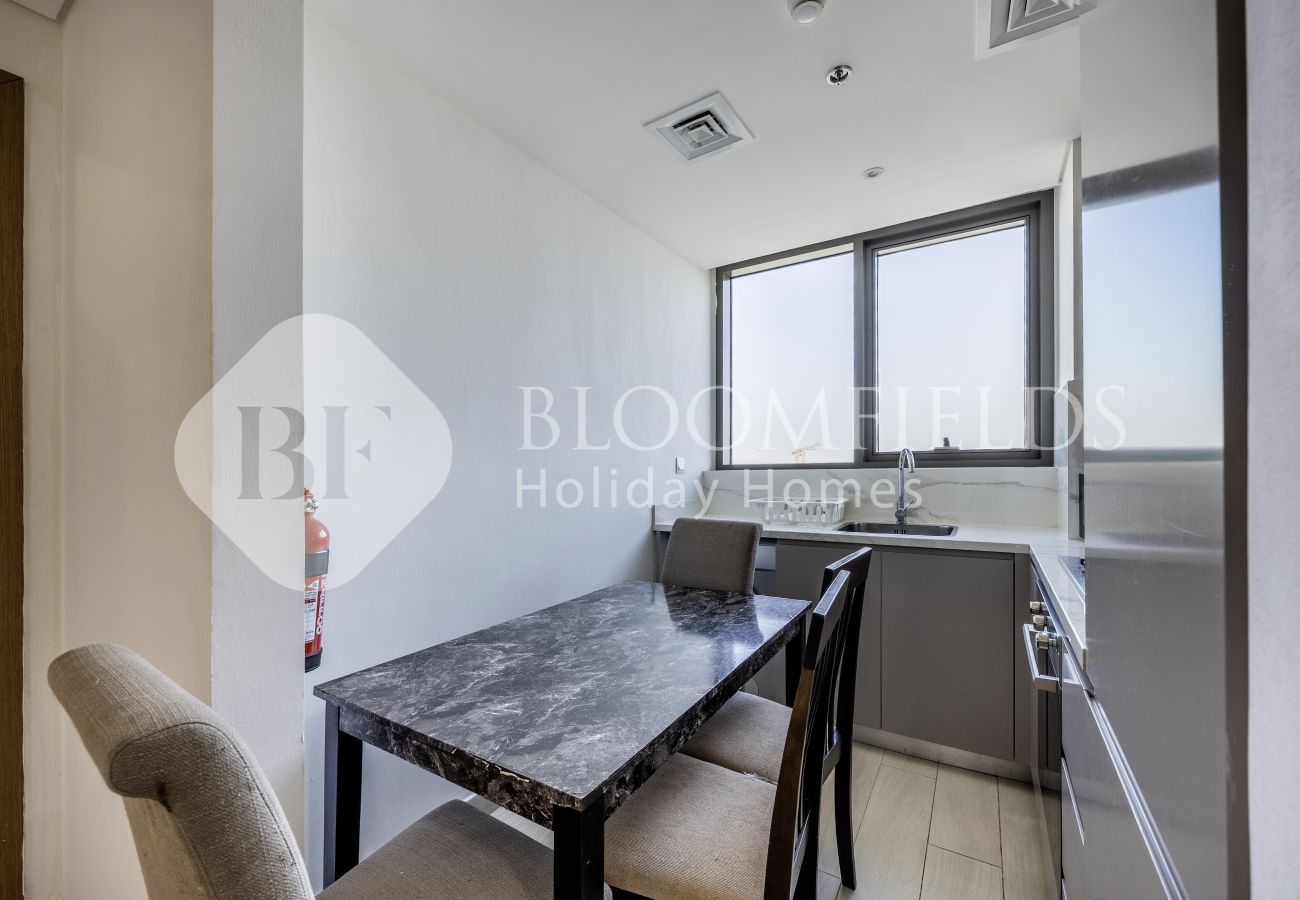 Apartment in Dubai - Bloomfields Cozy 1Br Azizi Fawad Jaddaf 
