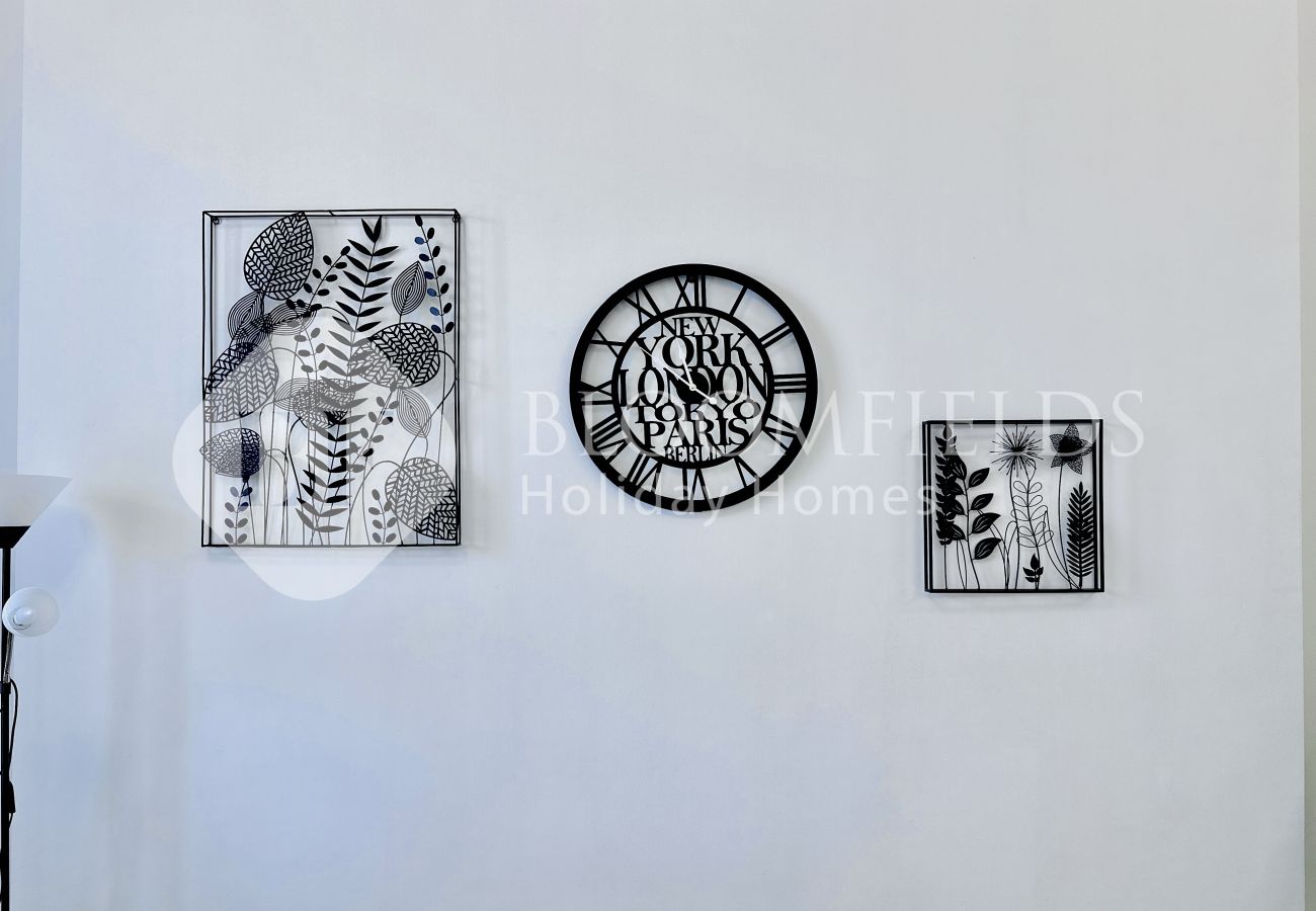 Apartment in Abu Dhabi - Bloomfields Spacious 1Br Ansam 