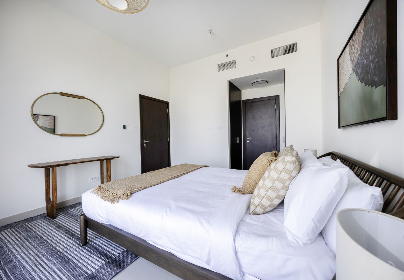 Apartment in Abu Dhabi - Bloomfields Stylish 1BR Marina Bay 