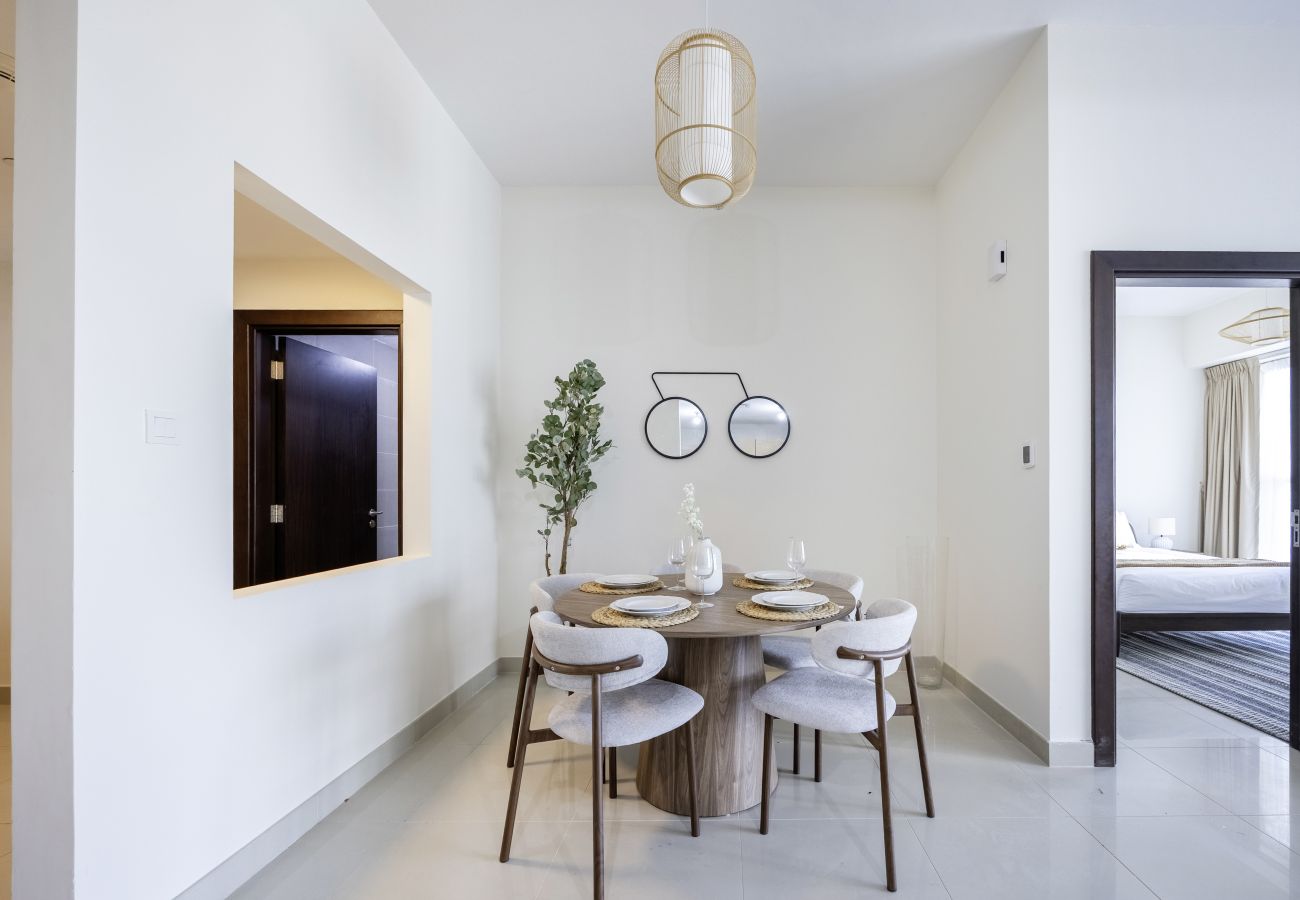 Apartment in Abu Dhabi - Bloomfields Stylish 1BR Marina Bay 