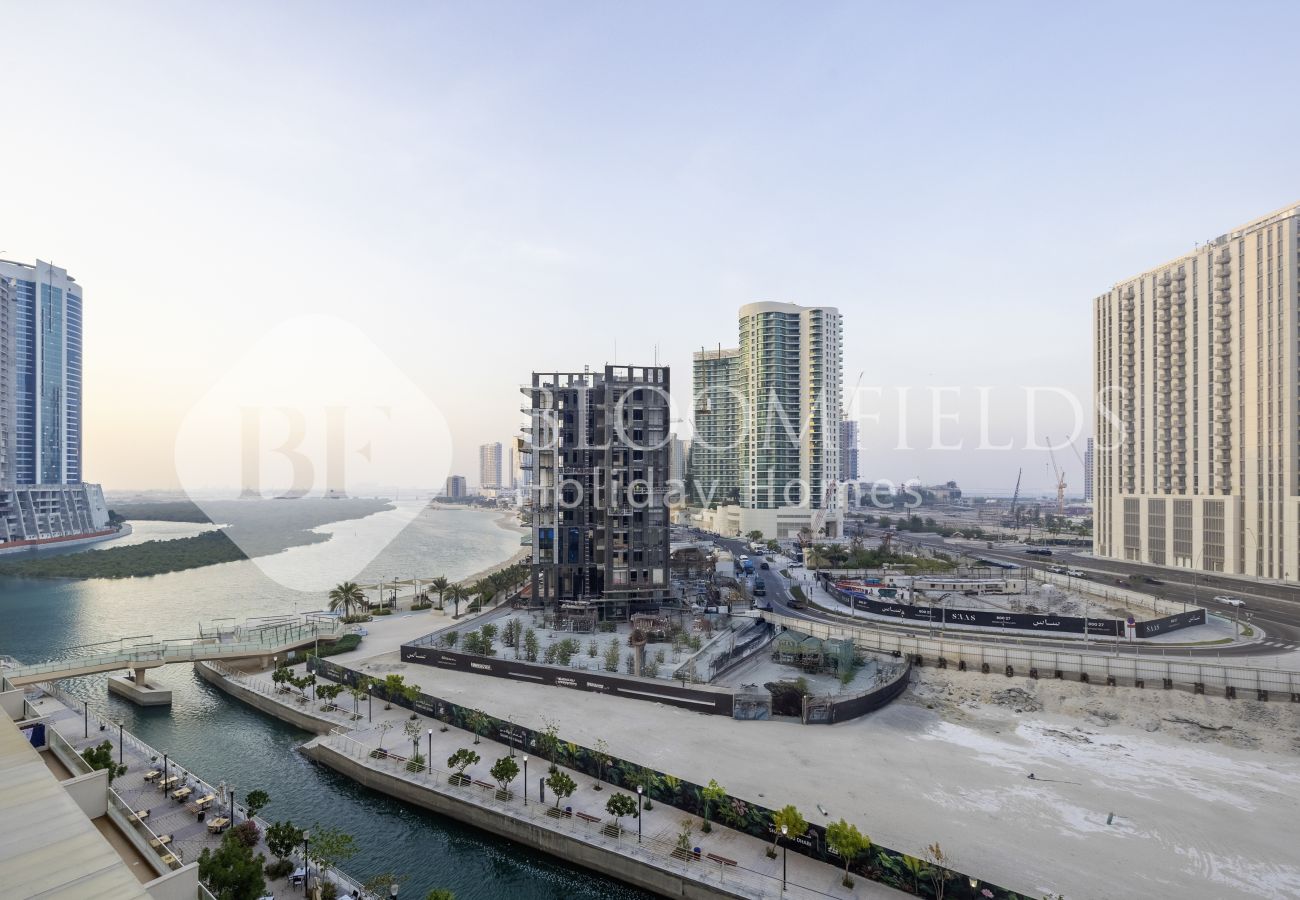 Apartment in Abu Dhabi - Bloomfields Iconic 1BR In Mangroves Place