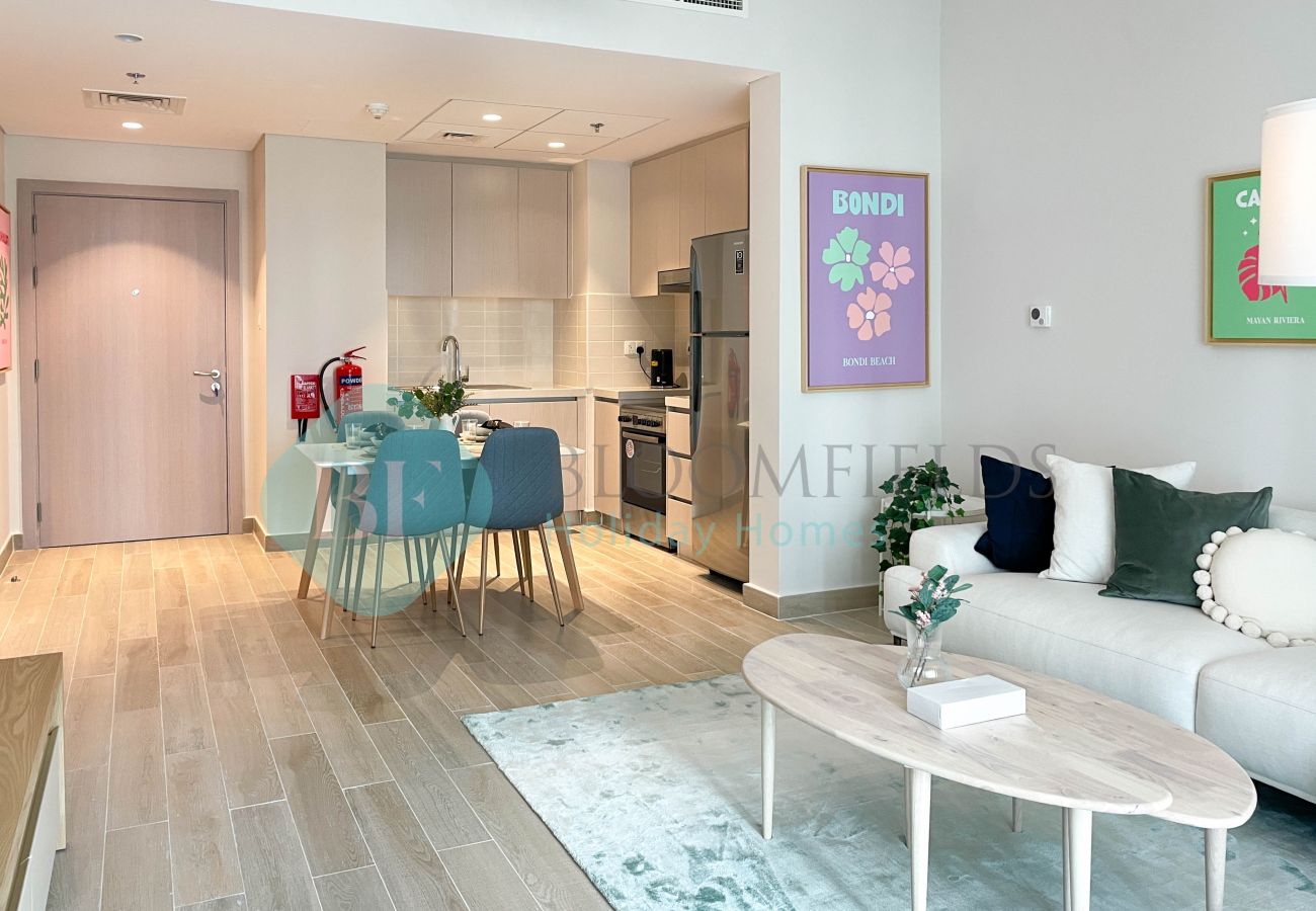 Apartment in Abu Dhabi - Bloomfields Relaxing 1-BR in Yas Island Water’s Edge