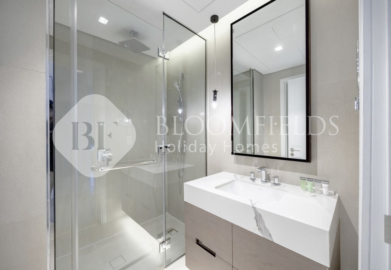 Apartment in Fujairah - Bloomfields Sea View 2BR Apt Address Fujairah