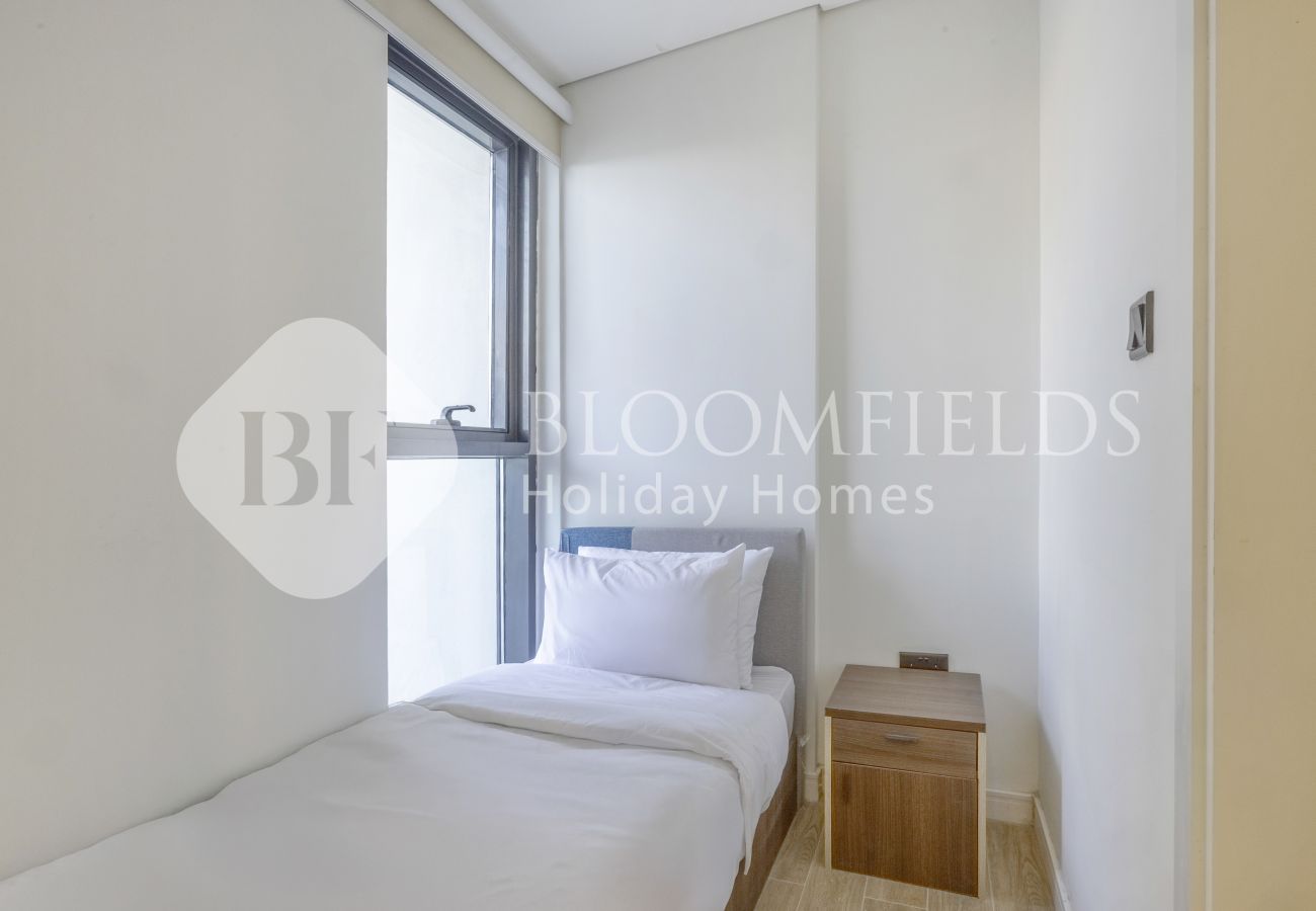 Terraced House in Abu Dhabi - Bloomfields Executive 3BR TH @The Gate Masdar