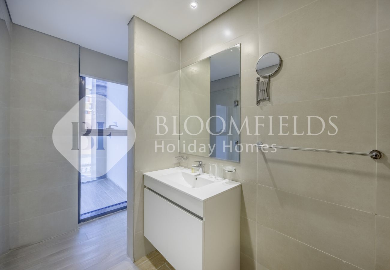 Terraced House in Abu Dhabi - Bloomfields Executive 3BR TH @The Gate Masdar
